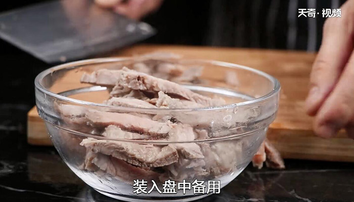 黄焖牛肉做法步骤：2