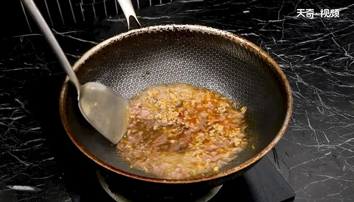 香辣豆腐做法步骤：8