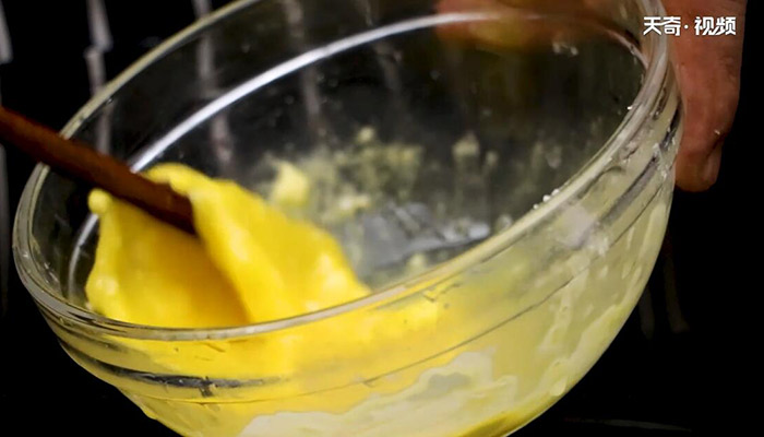 卷筒鸡做法步骤：11