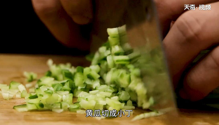 卷筒鸡做法步骤：9