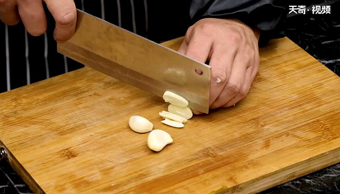 鲁味小公鸡做法步骤：7