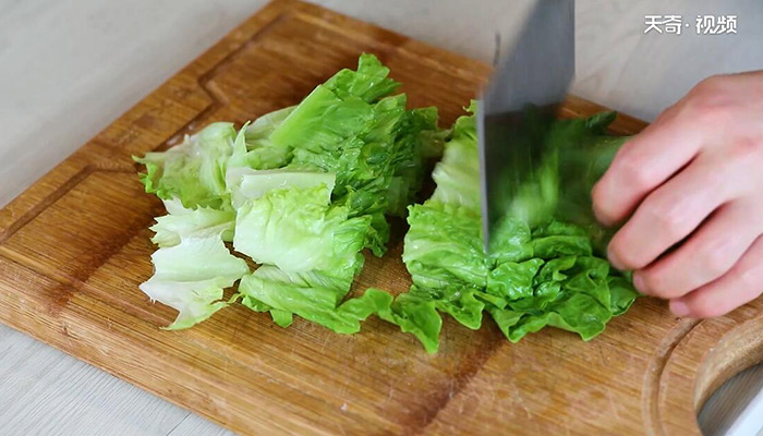 蔬菜沙拉做法步骤：2