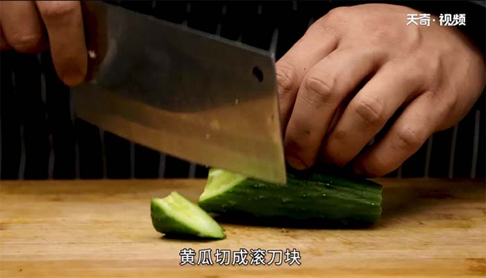 肉蟹炖豆腐做法步骤：5