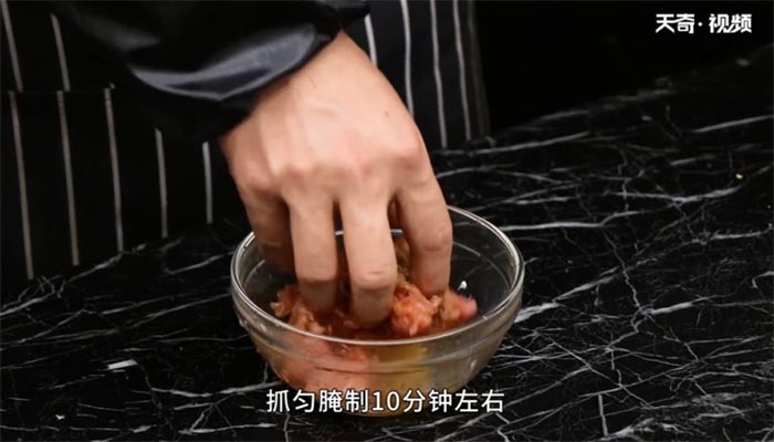 肉末蒜薹丁做法步骤：6