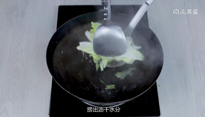 蒜蓉蒸大白菜做法步骤：5