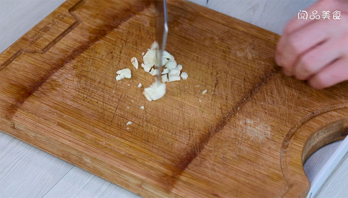 洋葱炒肉丁做法步骤：7