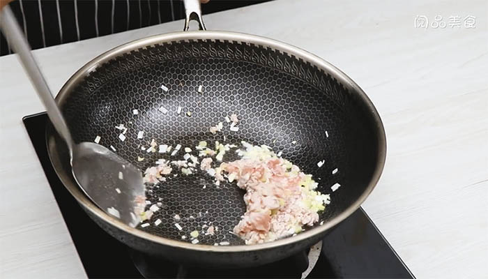 炒六味豆腐做法步骤：9