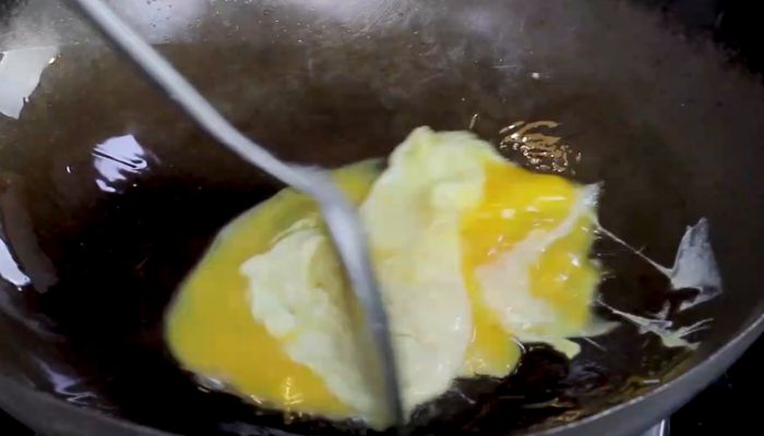 尖椒鸡蛋做法步骤：6