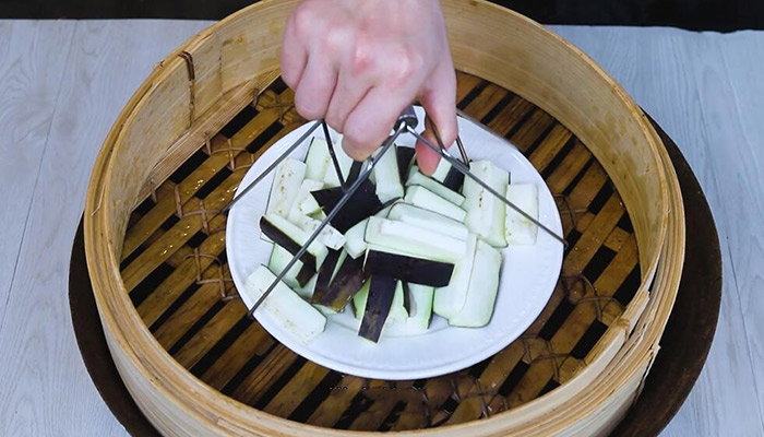 怪味茄子做法步骤：3