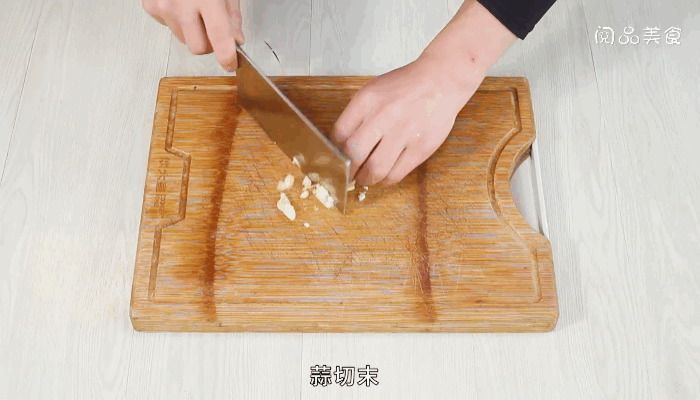 蒜蓉菠菜做法步骤：3