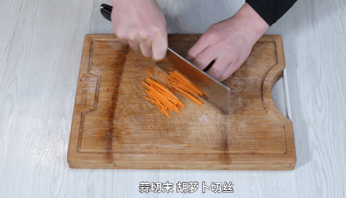 肉丝蕨菜做法步骤：7