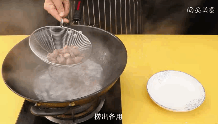 羊肉煲做法步骤：4
