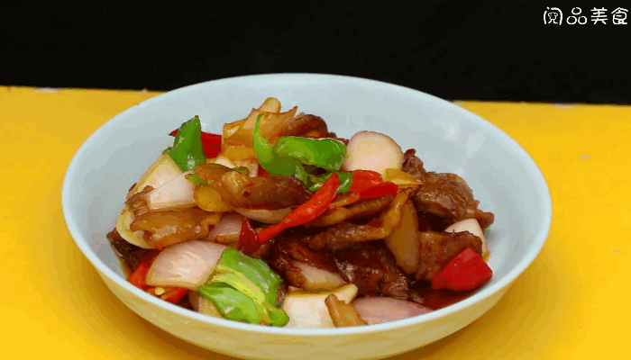 洋葱回锅肉做法步骤：9