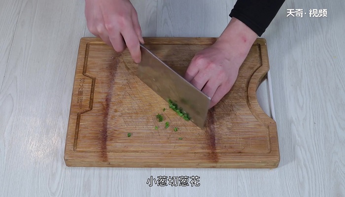 炒虾仁做法步骤：3