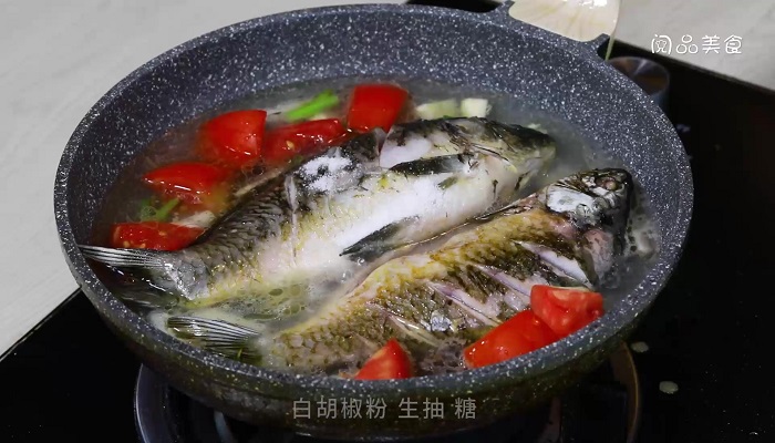 酸笋紫苏鱼做法步骤：6