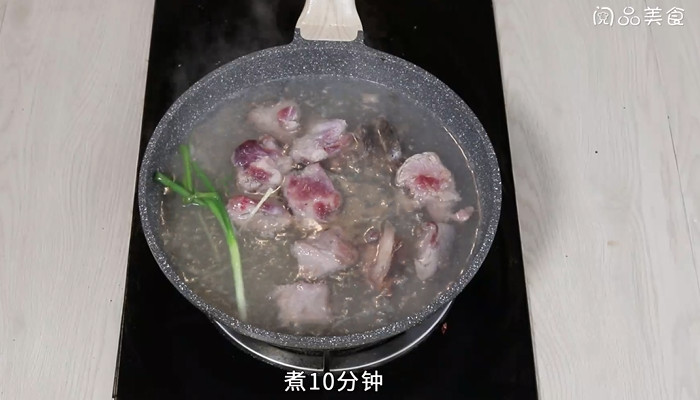 梅干菜蒸排骨做法步骤：7