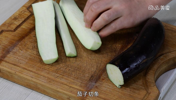 红烧茄子土豆做法步骤：2