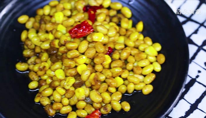 玉米炒黄豆做法步骤：6