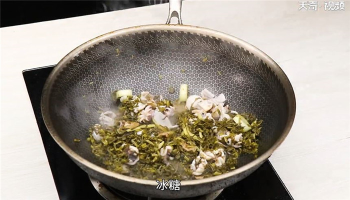 雪菜炒墨鱼做法步骤：6