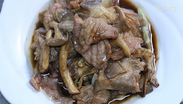 凤尾菇炒肉片