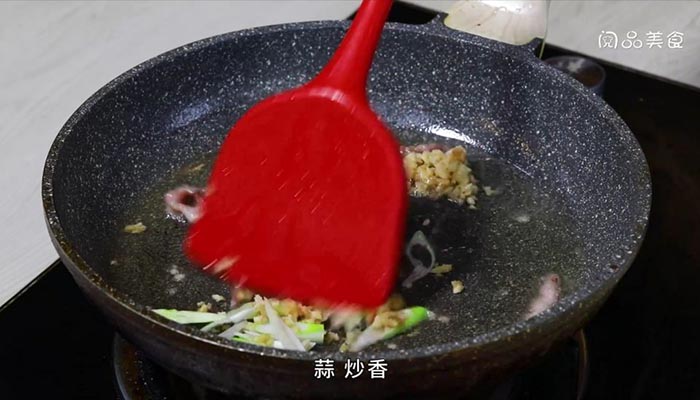 灯笼椒炒肉丝做法步骤：8