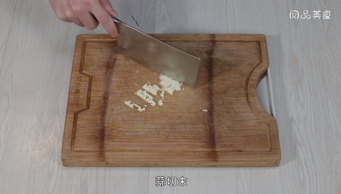 鱼香豆腐做法步骤：9