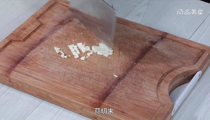 松花蛋拌豆腐做法步骤：5