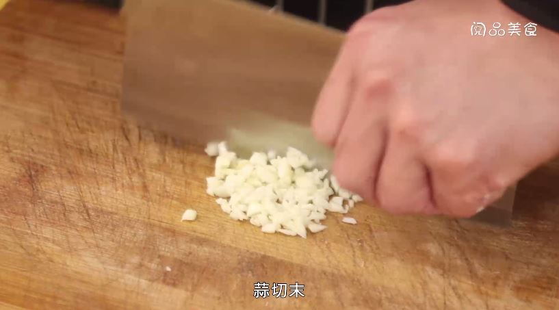 鸡枞菌豆腐汤做法步骤：7