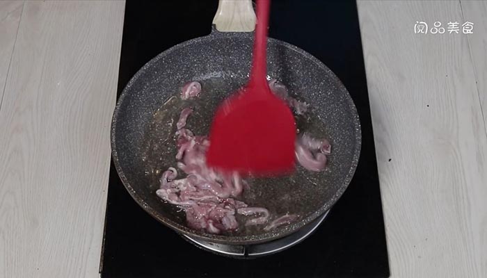 肉炒青椒豆腐做法步骤：9