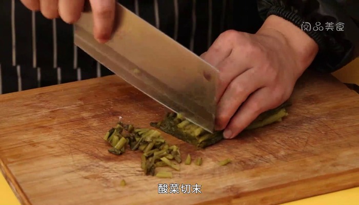 酸菜兔肉做法步骤：3