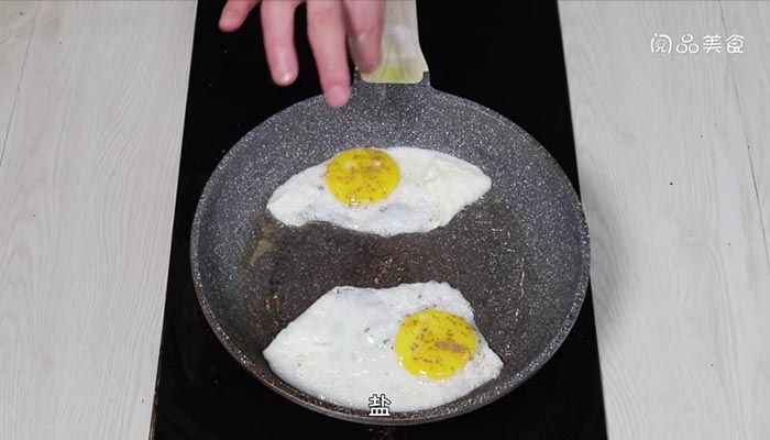 西餐煎蛋做法步骤：4