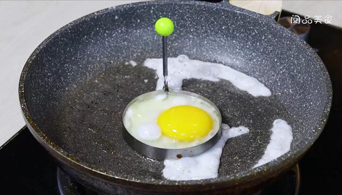 西餐煎鸡蛋做法步骤：2