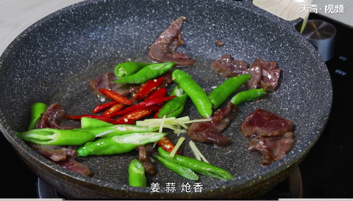 香菇炒肉做法步骤：10