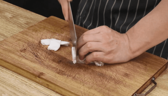 土豆豆角炖肉做法步骤：4