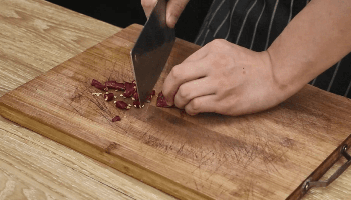 土豆豆角炖肉做法步骤：7