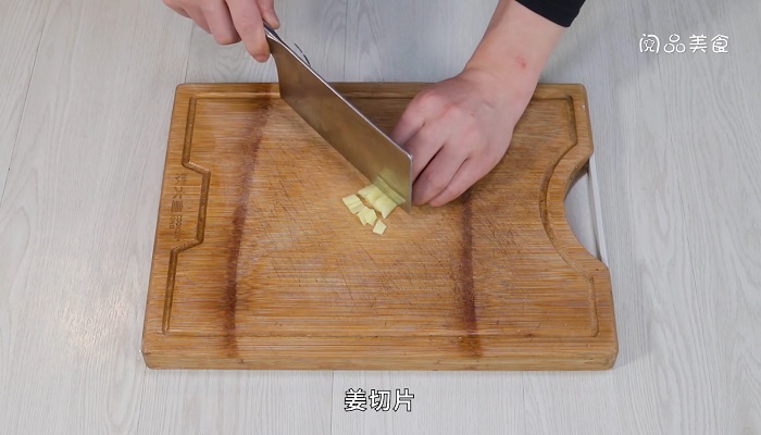 豆干回锅肉做法步骤：6