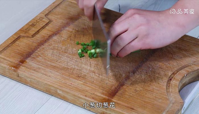 土豆炒豆腐干做法步骤：7