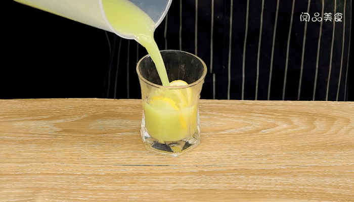 柠檬汁做法步骤：8