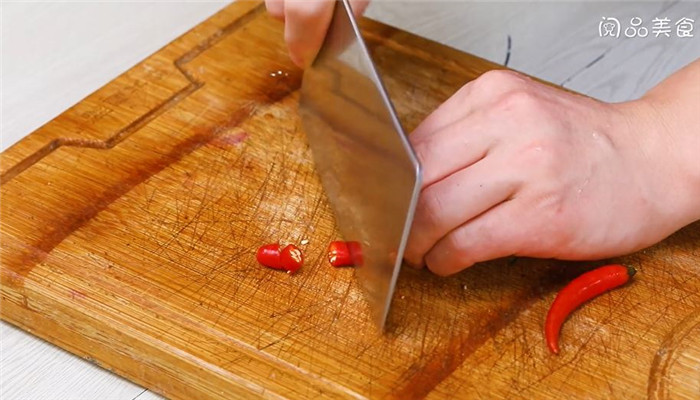 腌制酸辣包菜做法步骤：3