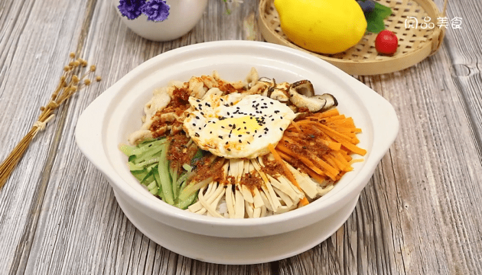 韩式石锅拌饭做法步骤：13