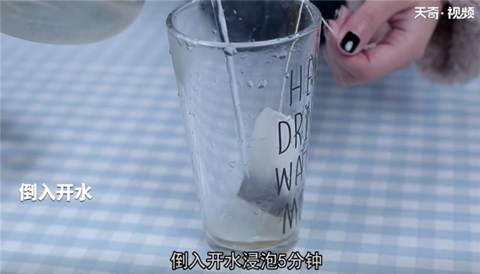 蜂蜜水果茶做法步骤：2