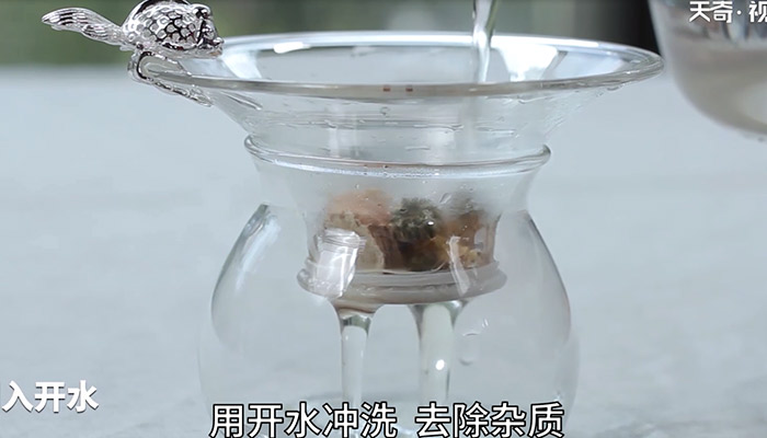 菊花甘草茶做法步骤：4