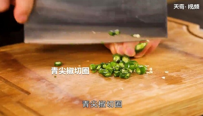 豆皮鸡肉卷做法步骤：6