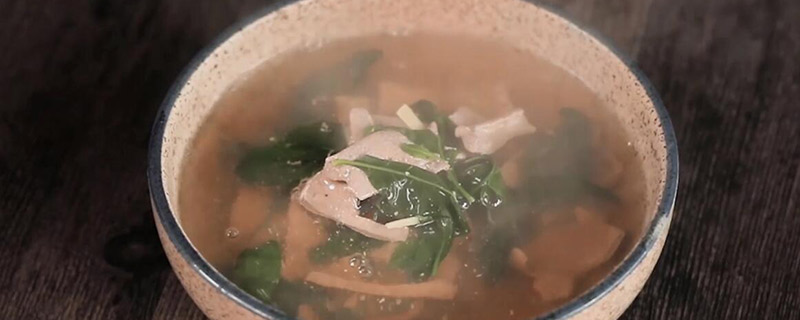 枸杞叶猪肝汤的做法